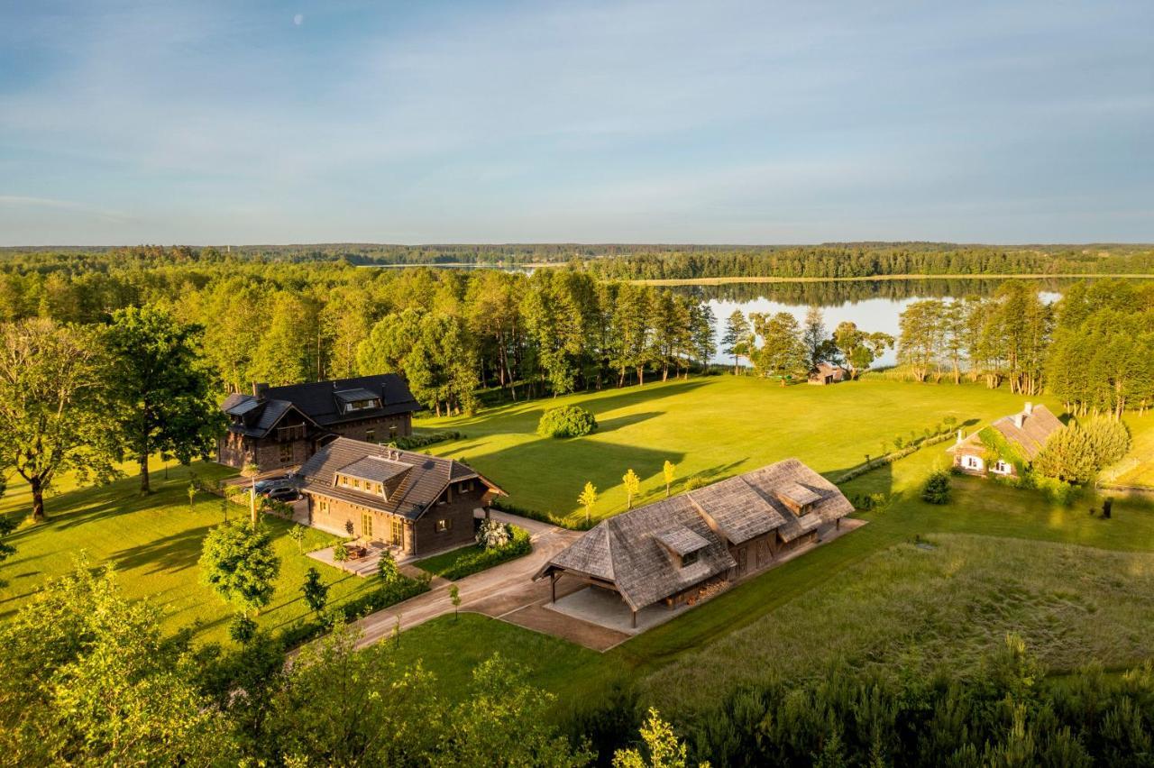 Kuliniai By Stirniai Lake Moletai District Exteriör bild